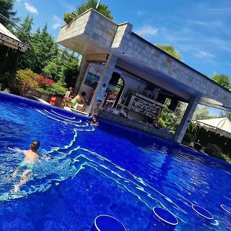Cascadas, With A Pool View Солнечный берег